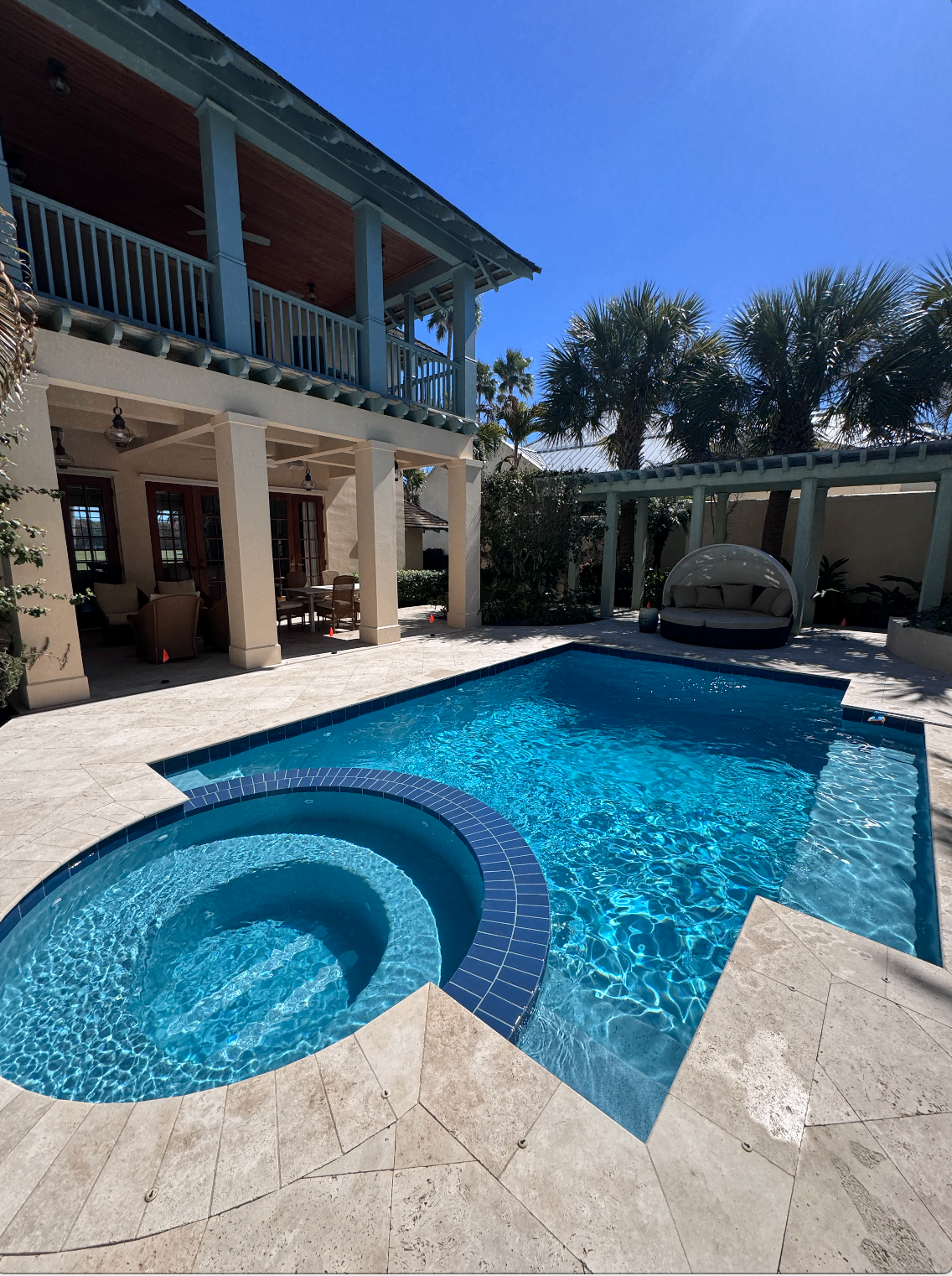 Luxury Vero Beach pool and spa serviced by Deja Blue